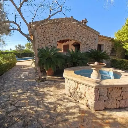 ヴィラ Charming In Area Of Pollensa By Renthousing *